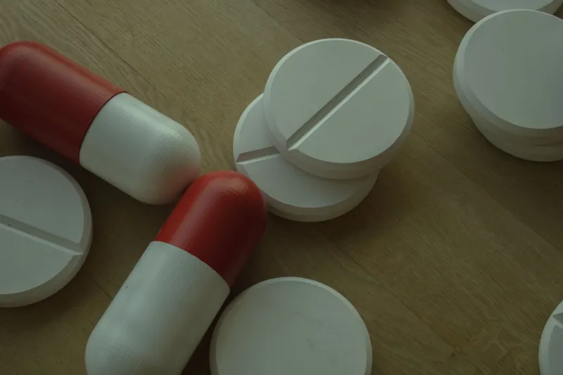Behind the Price Tag: The Hidden Economics Driving Drugstore Markups — And Why Online Pharmacies Charge So Much Less